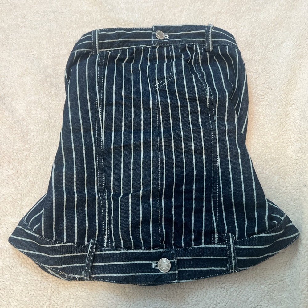 Princess poly denim zipperback strechy trendy tube top.